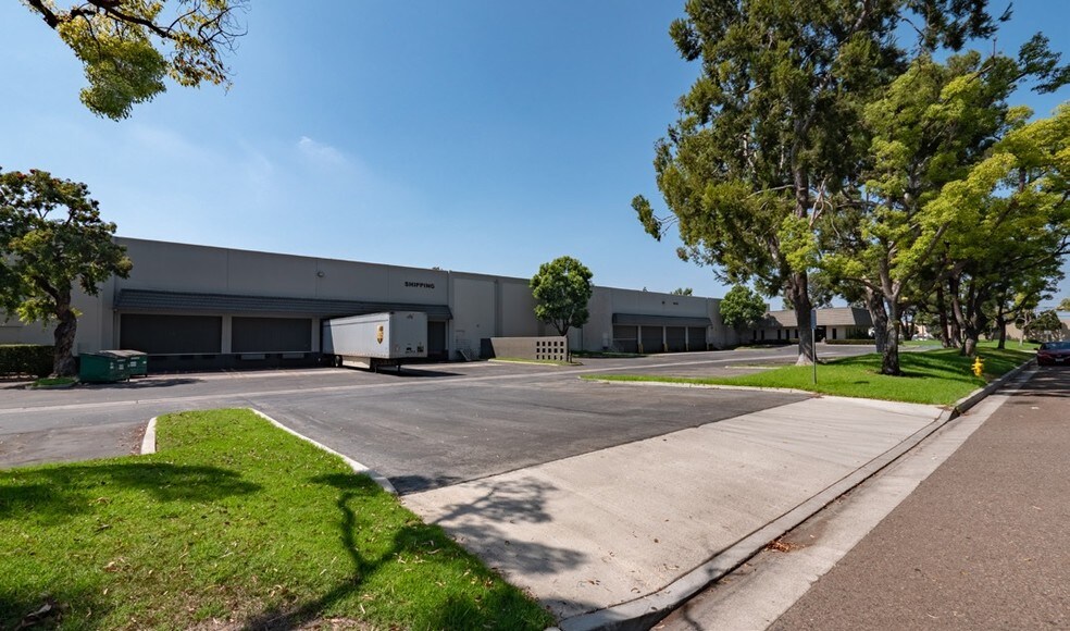 More Photos Of 15905-16107 Commerce Way, Cerritos Distribution For Lease