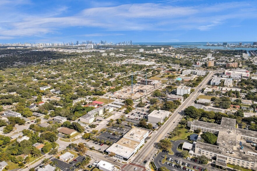 More Photos Of 1005 NE 125th St, North Miami Unknown For Lease