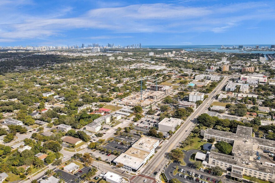 More Photos Of 1005 NE 125th St, North Miami Unknown For Lease