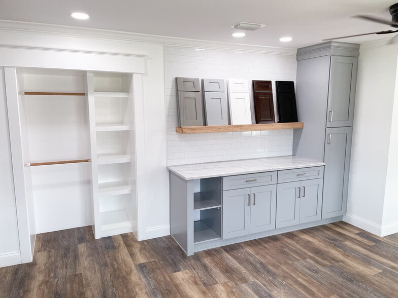 More Photos Of 1005 N Church Ave, Mulberry Medical For Lease