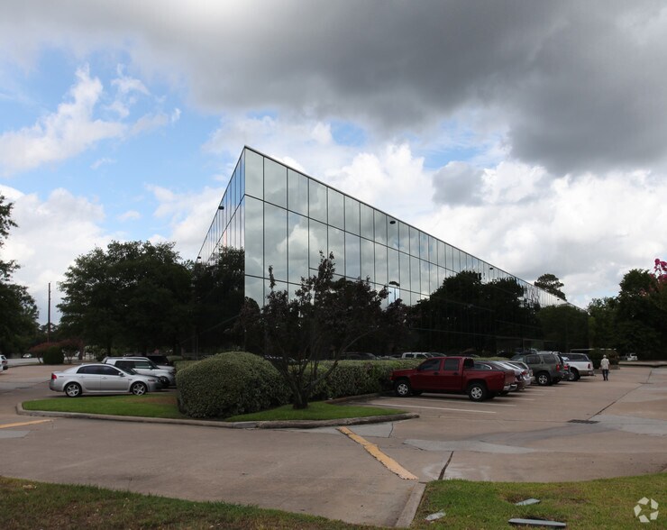 More Photos Of 12345 Jones Rd, Houston Office For Lease