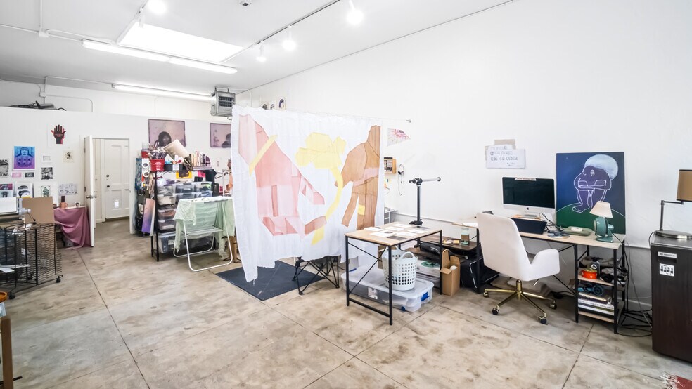 More Photos Of 1736-1738 E 7th St, Long Beach Storefront For Sale