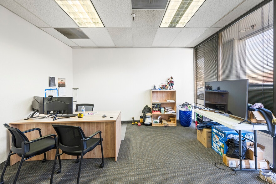 More Photos Of 945 Spice Islands Dr, Sparks Warehouse For Lease