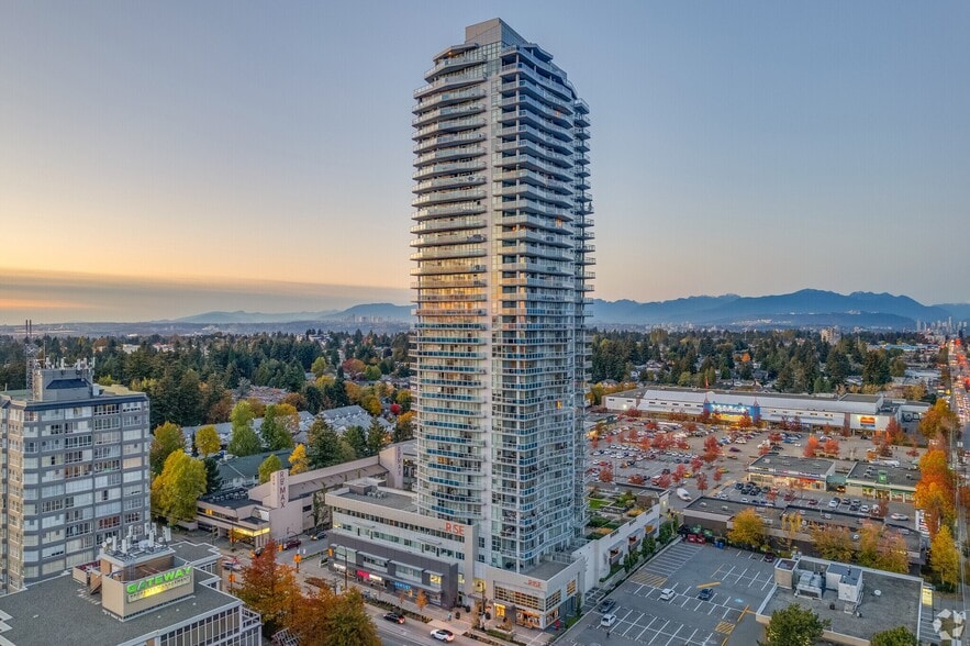More Photos Of 11957 80 Av, Delta Apartments For Sale