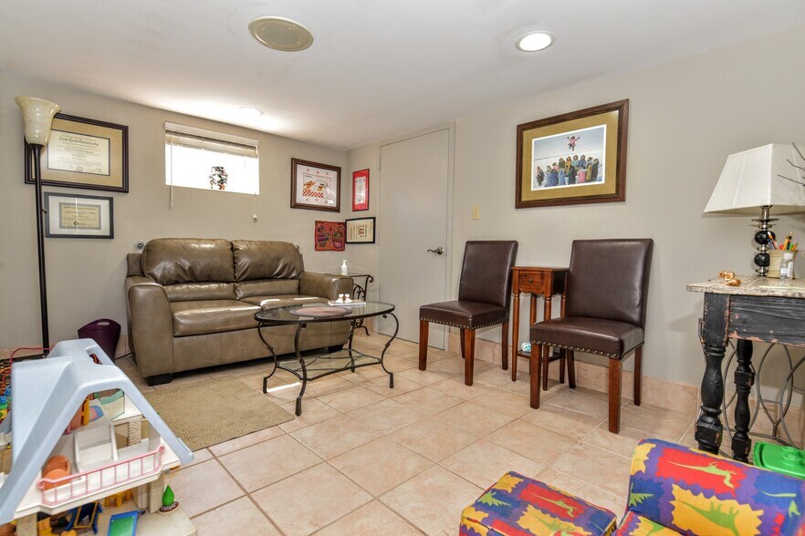 More Photos Of 455 Newark Pompton Tpke, Wayne Office Residential For Sale