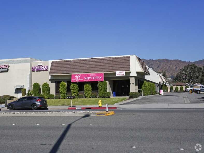 Primary Photo Of 503-511 E Route 66, Glendora General Retail For Lease