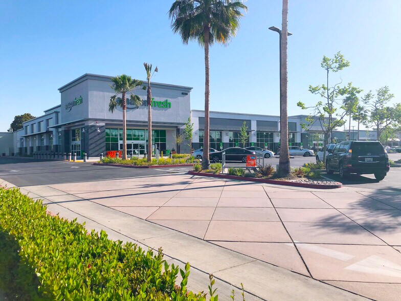 More Photos Of 6337 E Spring St, Long Beach Unknown For Lease