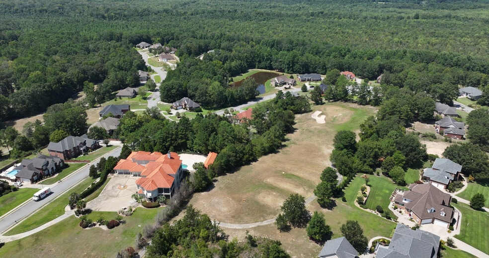 More Photos Of 128 Oakview Club Dr, Macon-Bibb Golf Course Driving Range For Sale