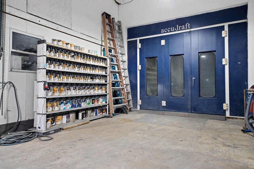 More Photos Of 220 White Horse, Egg Harbor City Auto Repair For Sale