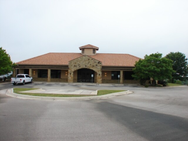 More Photos Of 1002 Marble Heights Dr, Marble Falls Medical For Lease
