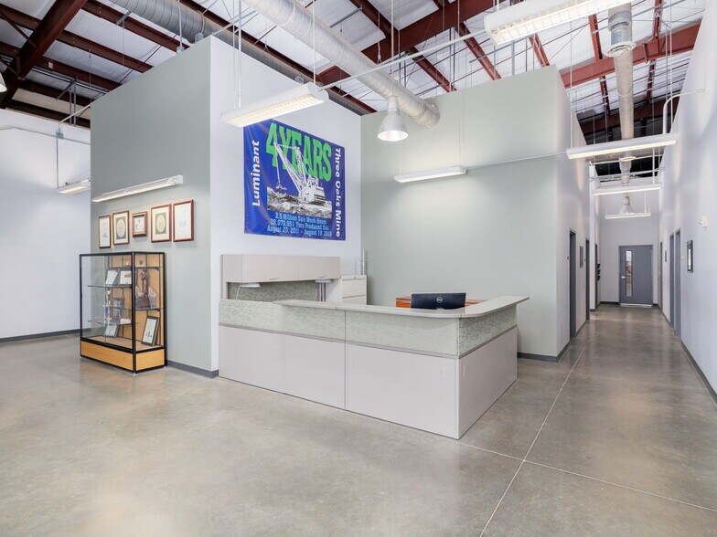 More Photos Of 7207 W FM 696, Elgin Industrial For Sale