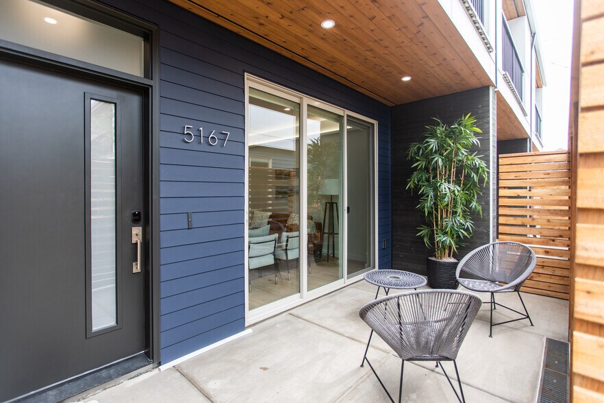 More Photos Of 5115 E Burnside St, Portland Apartments For Sale