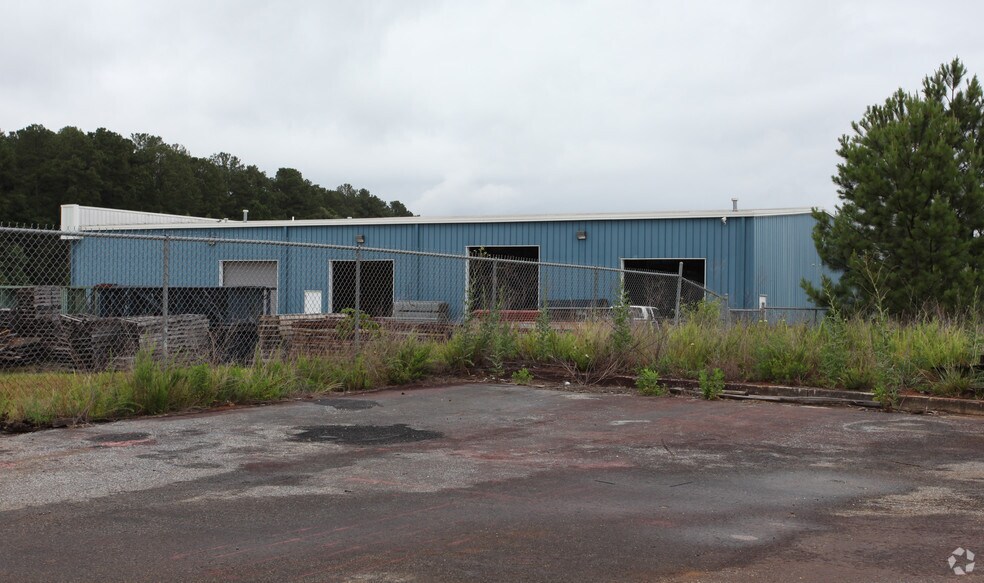 More Photos Of 804 Bill Rutledge Rd, Winder Light Manufacturing For Lease