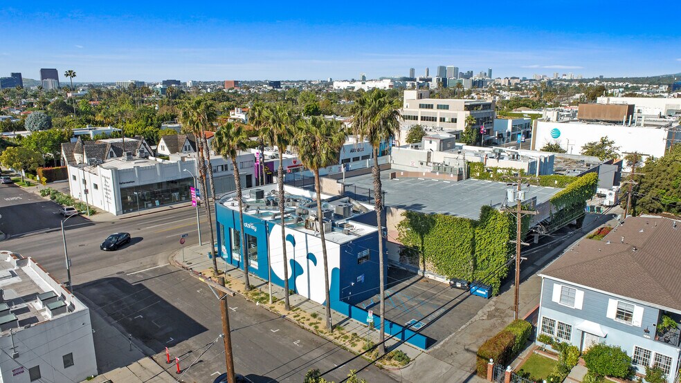 More Photos Of 8001 Melrose Ave, Los Angeles Storefront For Sale