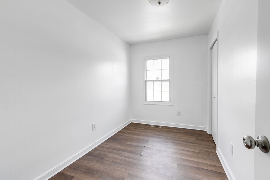 More Photos Of , Richmond Multifamily For Sale