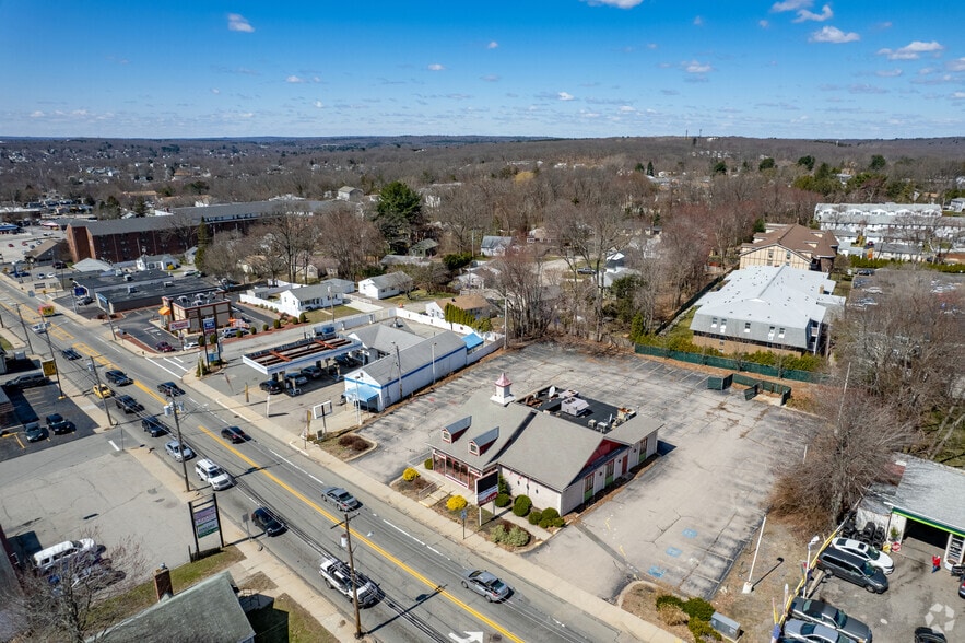 More Photos Of 1883 Mineral Spring Ave, North Providence Restaurant For Sale