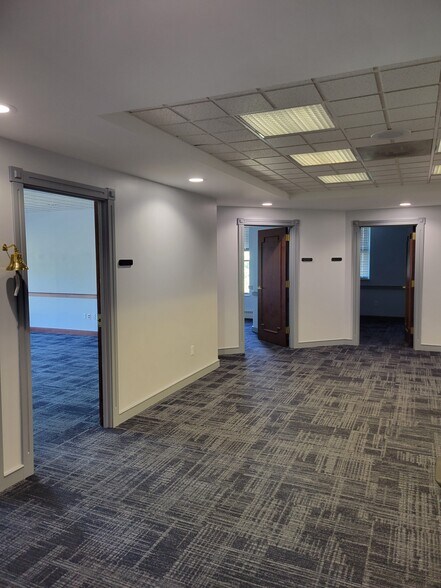 More Photos Of 333 Church St, Naugatuck Office For Sale