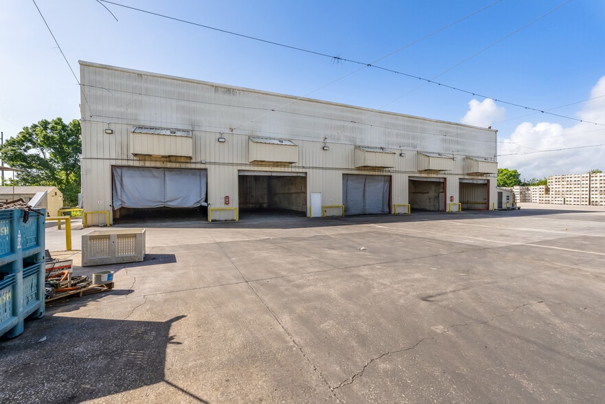 More Photos Of 2600 45th St, Vero Beach Food Processing For Sale