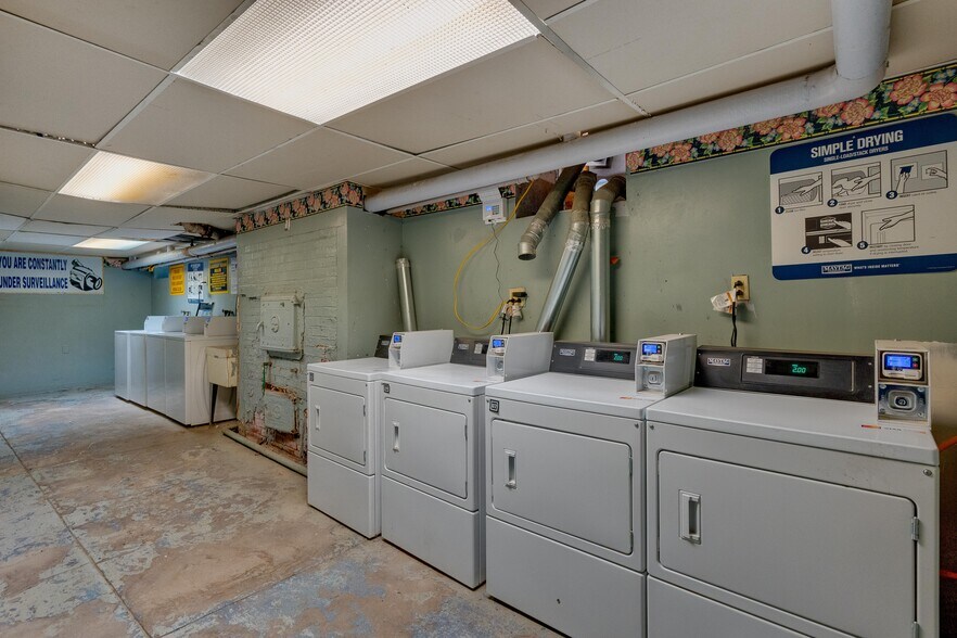 More Photos Of 130-146 Garrett Rd, Upper Darby Township Apartments For Sale