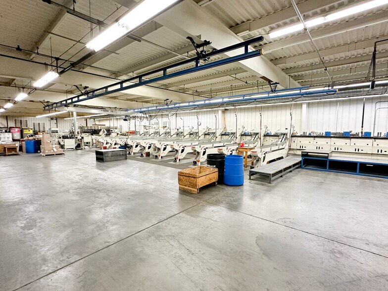 More Photos Of 1185 S Knowles Ave, New Richmond Manufacturing For Sale