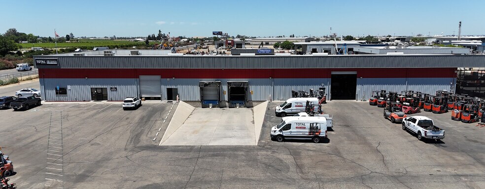 More Photos Of 5809 Toyota Ave, Fresno Warehouse For Sale