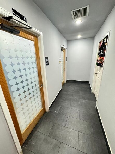 More Photos Of 9604 Ralston Rd, Arvada Restaurant For Sale