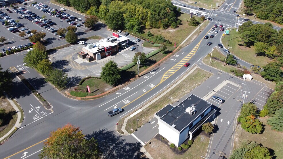 More Photos Of 120 Jack Martin Blvd, Brick General Retail For Sale