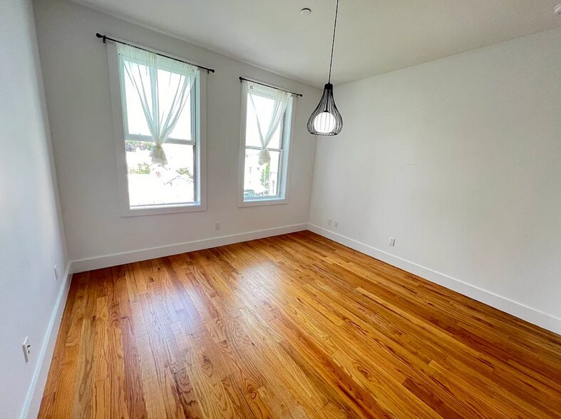 More Photos Of 363 Neptune Ave, Brooklyn Apartments For Sale
