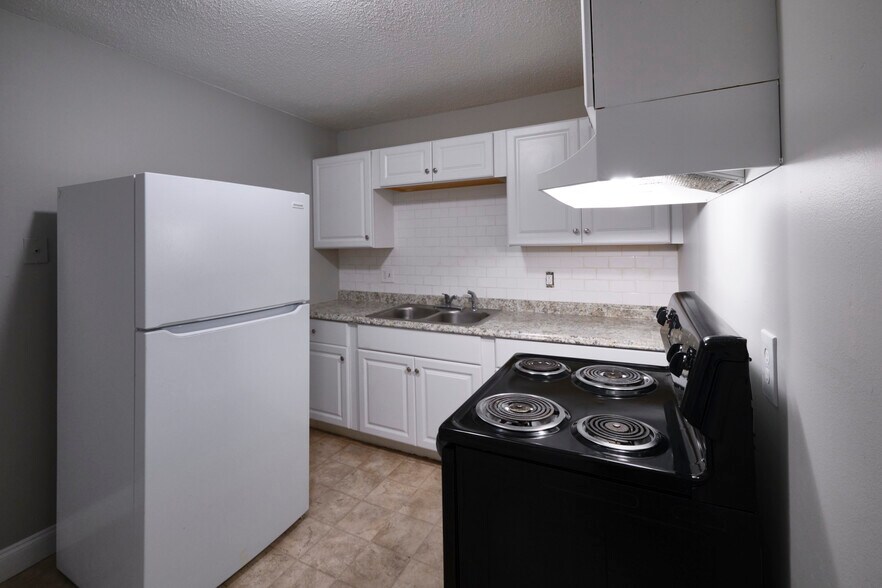 More Photos Of 4848 Scheel Rd, Knoxville Apartments For Sale