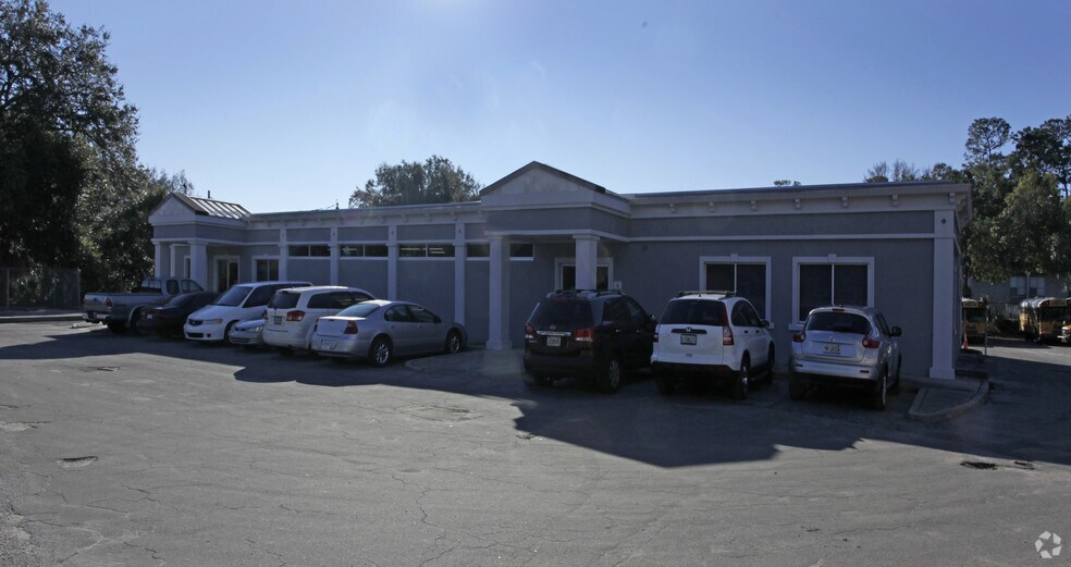 More Photos Of 5454 Arlington Expy, Jacksonville Medical For Lease