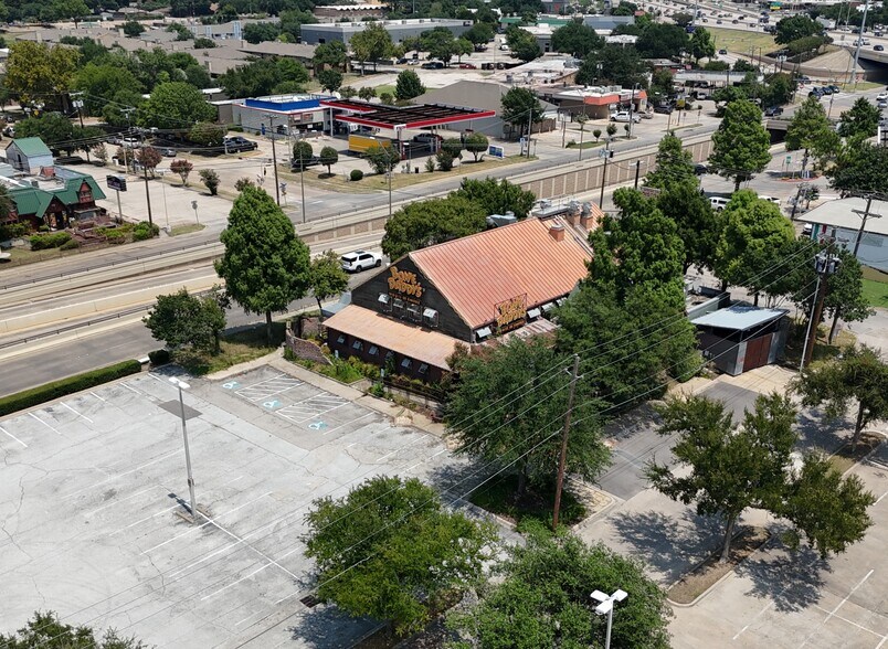 More Photos Of , Dallas General Retail For Sale