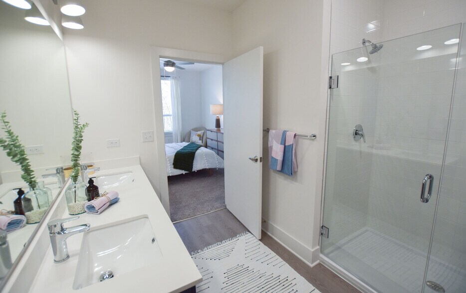 More Photos Of 4255 Suwanee Dam Rd, Suwanee Apartments For Lease