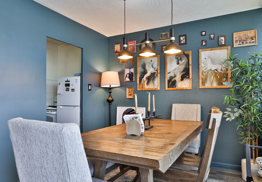 More Photos Of 1059 Don Mills Rd, Toronto Apartments For Sale