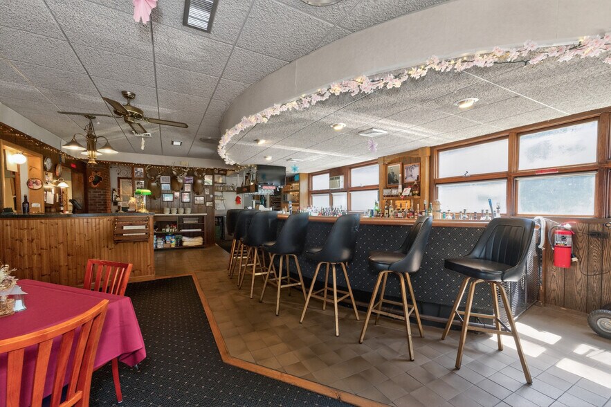 More Photos Of 160 Creamery Rd, Greenville Specialty For Sale