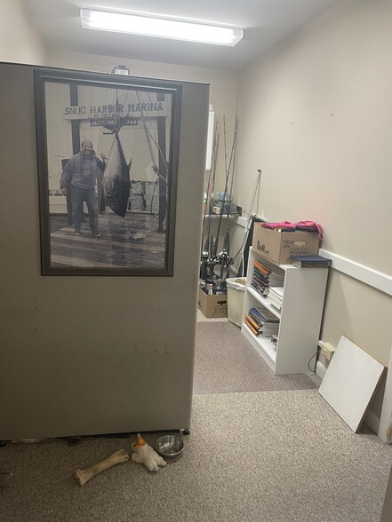 More Photos Of 567 Vauxhall St, Waterford Medical For Sale