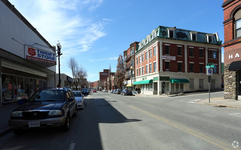 More Photos Of 119-125 Merrimack St, Haverhill Medical For Sale