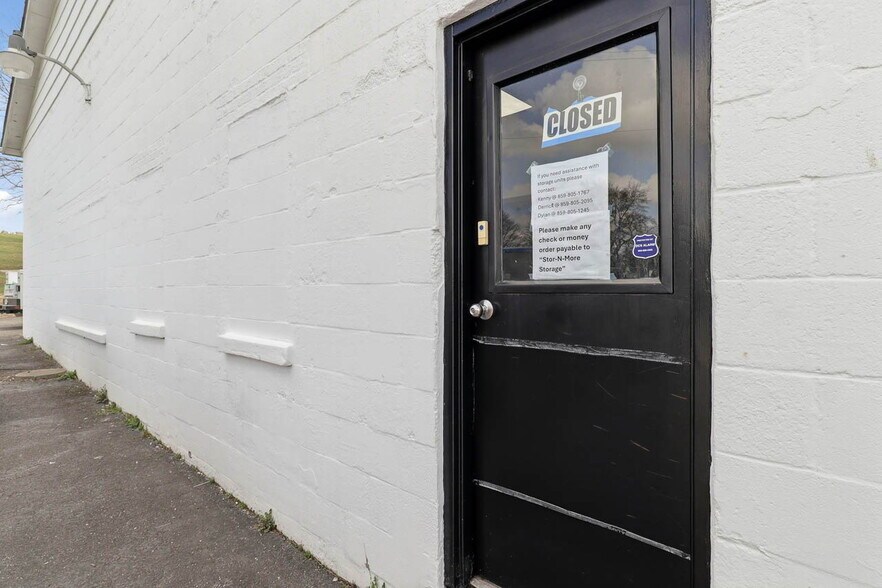 More Photos Of 500 E Main St, Lebanon Land For Sale