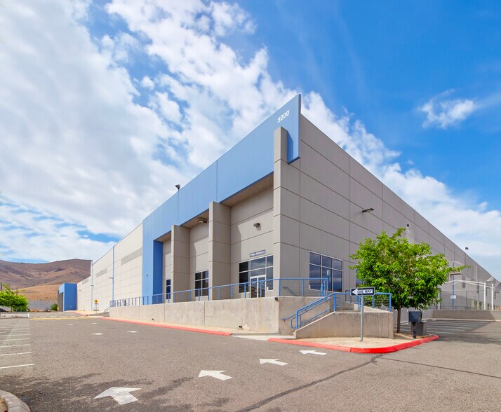 Primary Photo Of 3200 USA Pky, Sparks Distribution For Lease