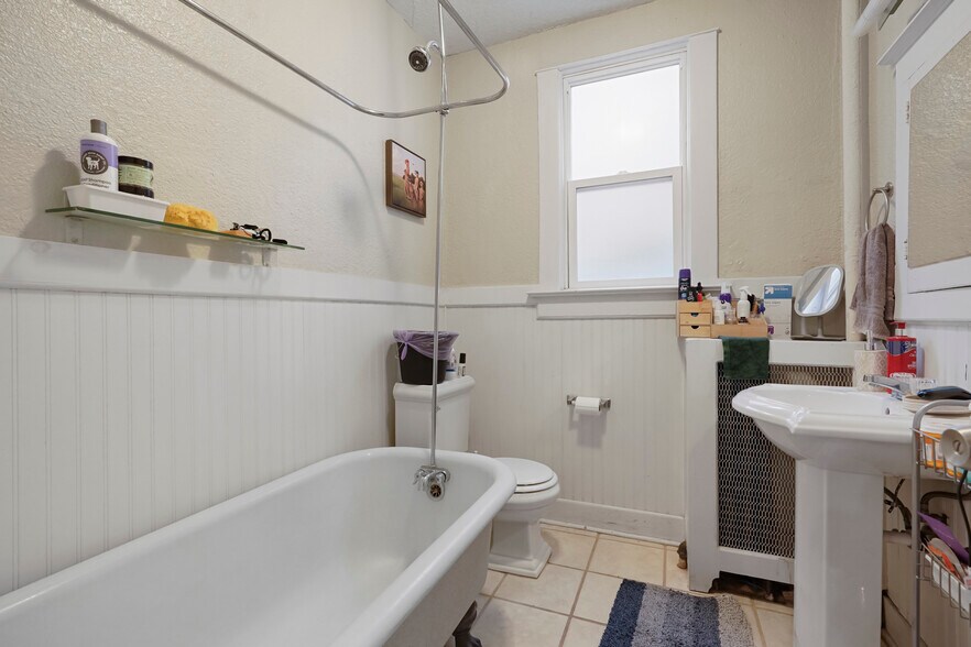 More Photos Of 1736 N Washington St, Denver Multifamily For Sale