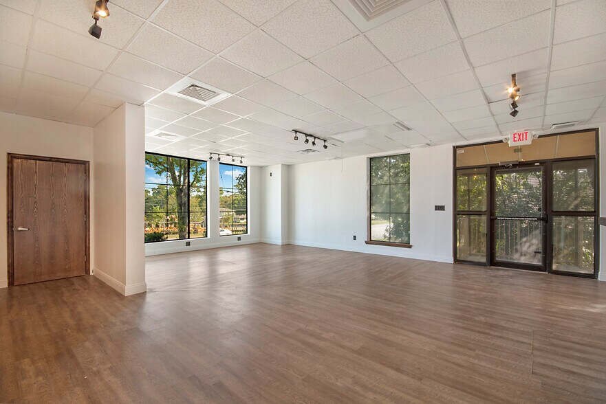 More Photos Of 1834-1836 Keller Pky, Keller Loft Creative Space For Lease