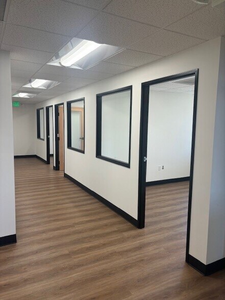 More Photos Of 23901 Calabasas Rd, Calabasas Office For Lease