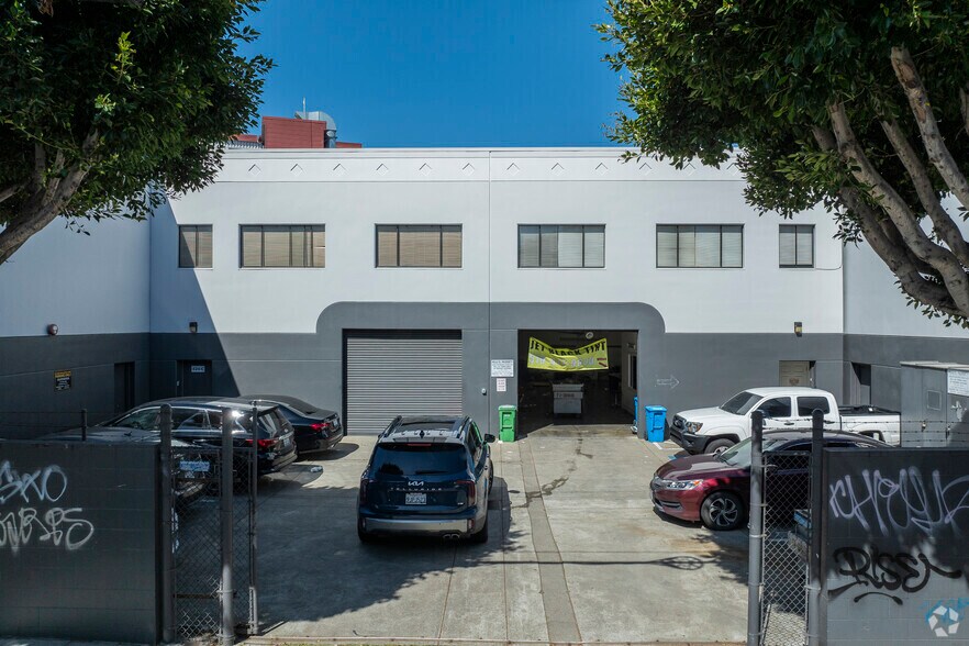 More Photos Of 400-424 Treat Ave, San Francisco Light Manufacturing For Lease