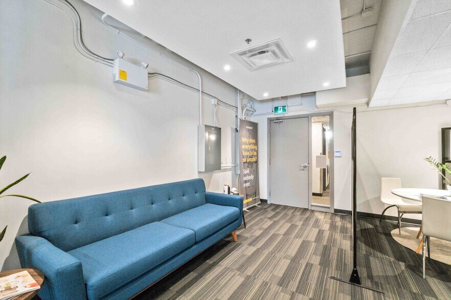 More Photos Of 80 Aberdeen St, Ottawa Office For Lease