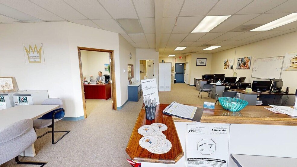 More Photos Of 444-456 E Dundee Rd, Palatine Unknown For Lease