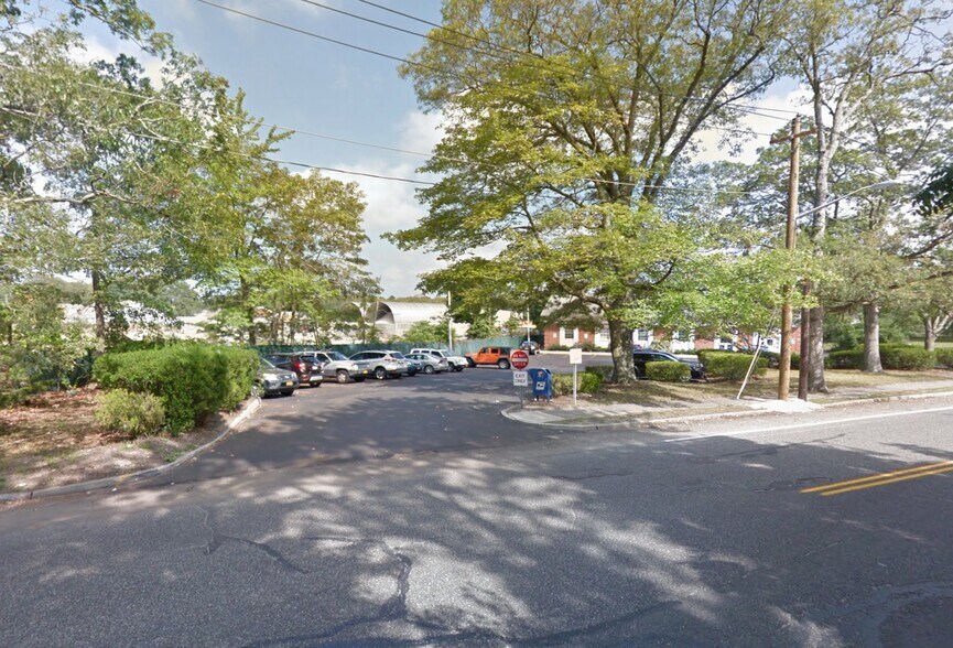 More Photos Of 117 Pauls Path, Coram Post Office For Sale