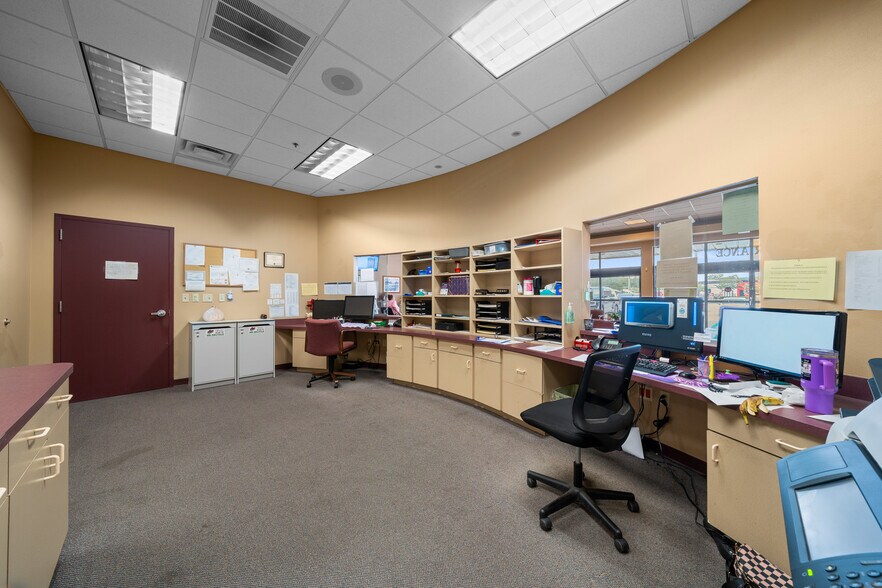 More Photos Of 2500 Citrus Blvd, Leesburg Medical For Sale