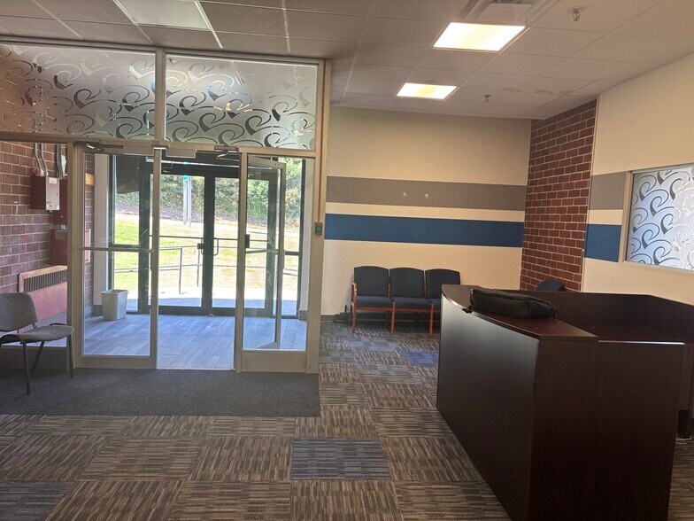 More Photos Of 100 Providence Pike, North Smithfield Manufacturing For Sale