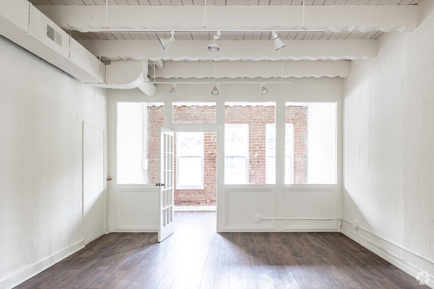 More Photos Of 672 S La Fayette Park Pl, Los Angeles Loft Creative Space For Lease