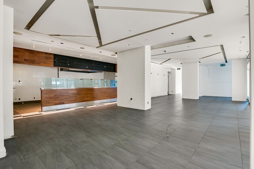 More Photos Of 363 Bremner Blvd, Toronto Apartments For Lease