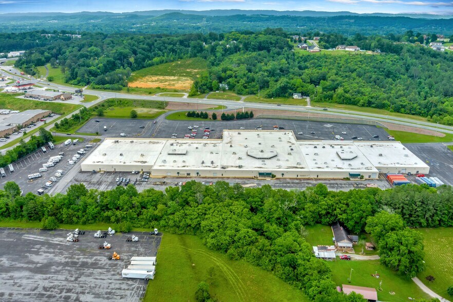 More Photos Of 4083 Cloud Springs Rd, Ringgold General Retail For Sale